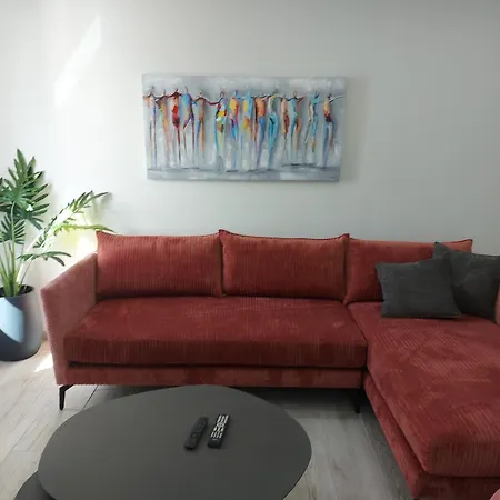 דירות אלמוג - מגדל הים Haifa Room photo