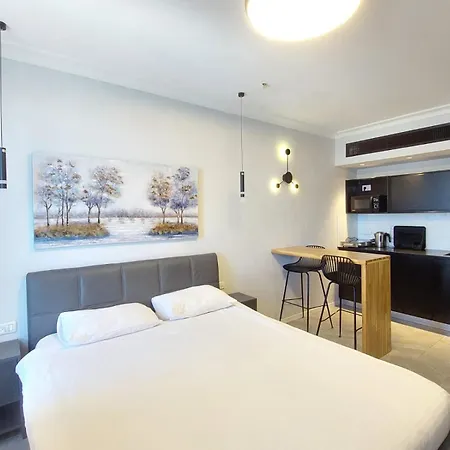 דירות אלמוג - מגדל הים Haifa Room photo