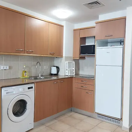 דירות אלמוג - מגדל הים Haifa Room photo
