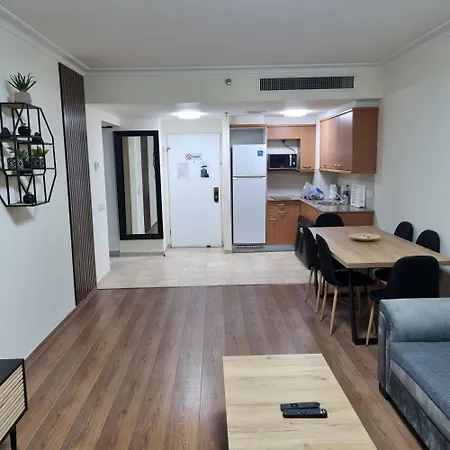דירות אלמוג - מגדל הים Haifa Room photo
