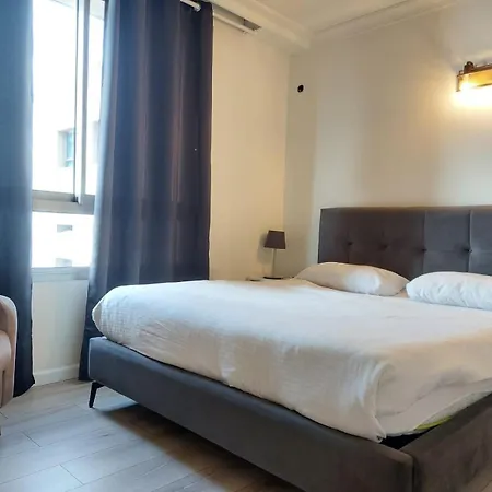 דירות אלמוג - מגדל הים Haifa Room photo