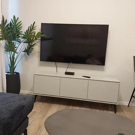 דירות אלמוג - מגדל הים Haifa Room photo