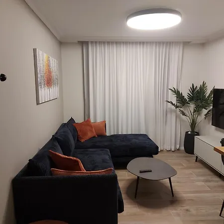 דירות אלמוג - מגדל הים Haifa Room photo